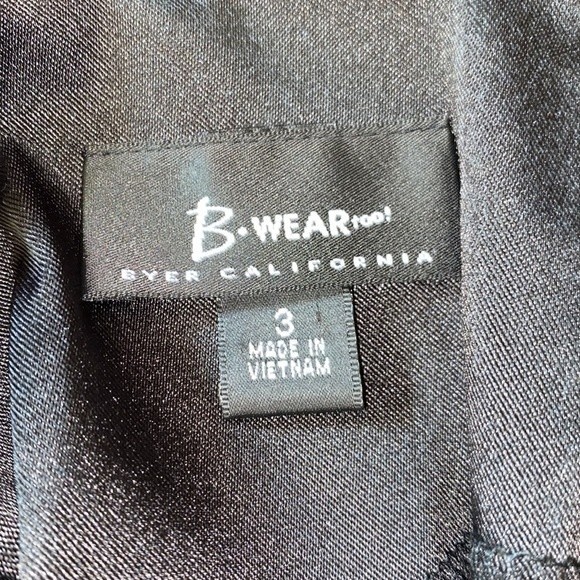 B.Wear Dress Satin stealth black pleated rose detail size 3 - Picture 10 of 13